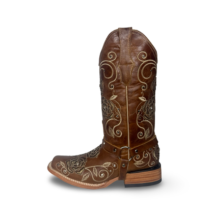Cowgirl Boots – Laser Cut Detailing and Stylish Finish