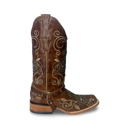 Cowgirl Boots – Laser Cut Detailing and Stylish Finish