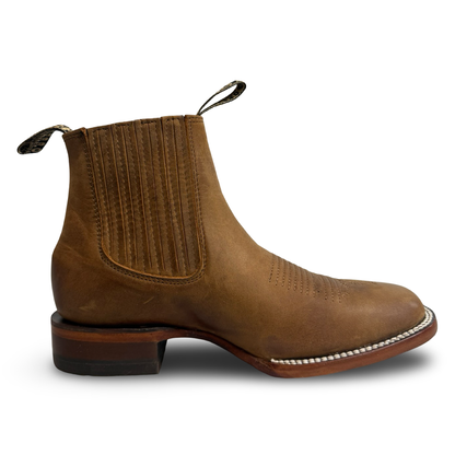 Becerro Rodeo-Style Brown Ankle Boots